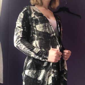 Patterned cardigan